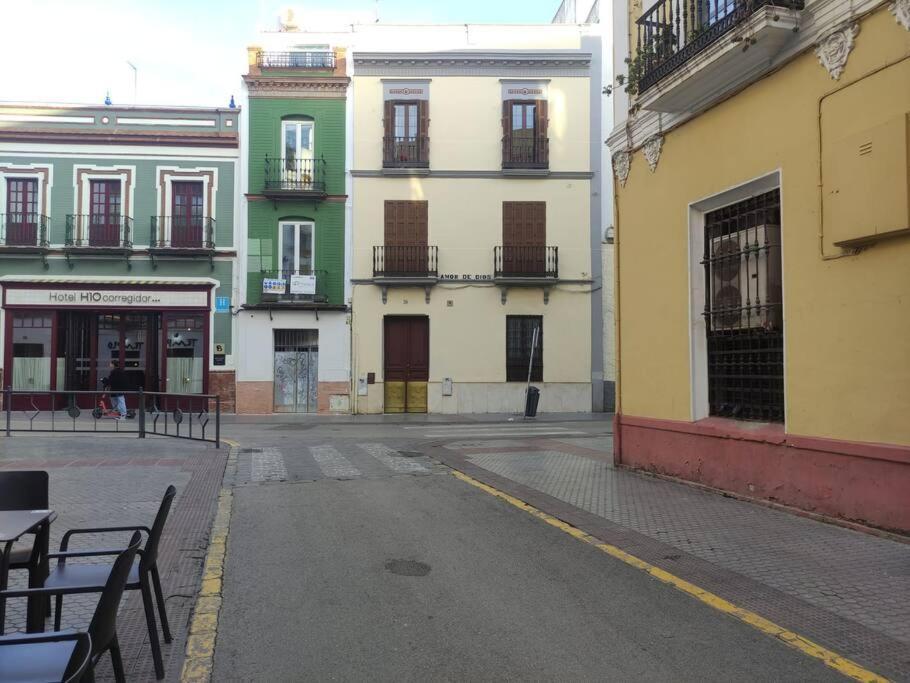 Amor De Dios 30 Sevilla Kültér fotó
